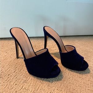 Size  37 gorgeous shoes